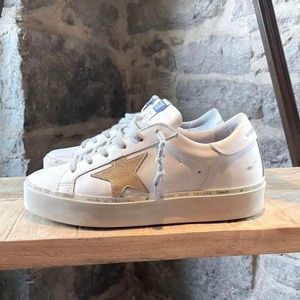 Golden Goose Hi Star Size 38 (US 8 )...